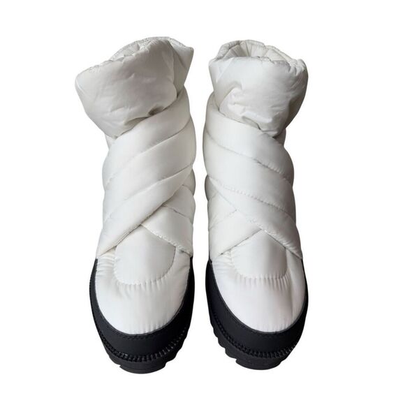 UGG Montara White Wool Lined Puffer Snow Boots Size 9 - Picture 7 of 12